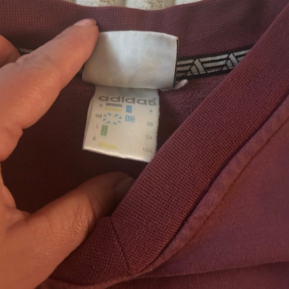 Adidas Red V-Neck 90’s Vintage Long Sleeve Thick Shirt - Picture 3 of 9